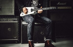 After Effects Guru: Tracking and Stabilizing Footage