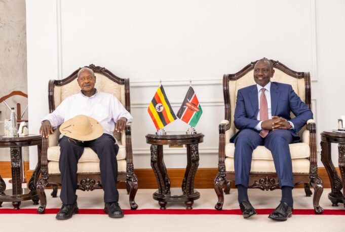 KENYA – UGANDA sign 8 bilateral deals during President Museveni’s visit to Nairobi.