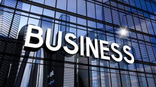 business-banner-on-office-building-and-sun-reflection-video